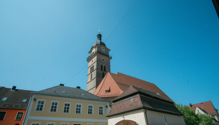 St. Johann Baptist in der Innenstadt von Auerbach